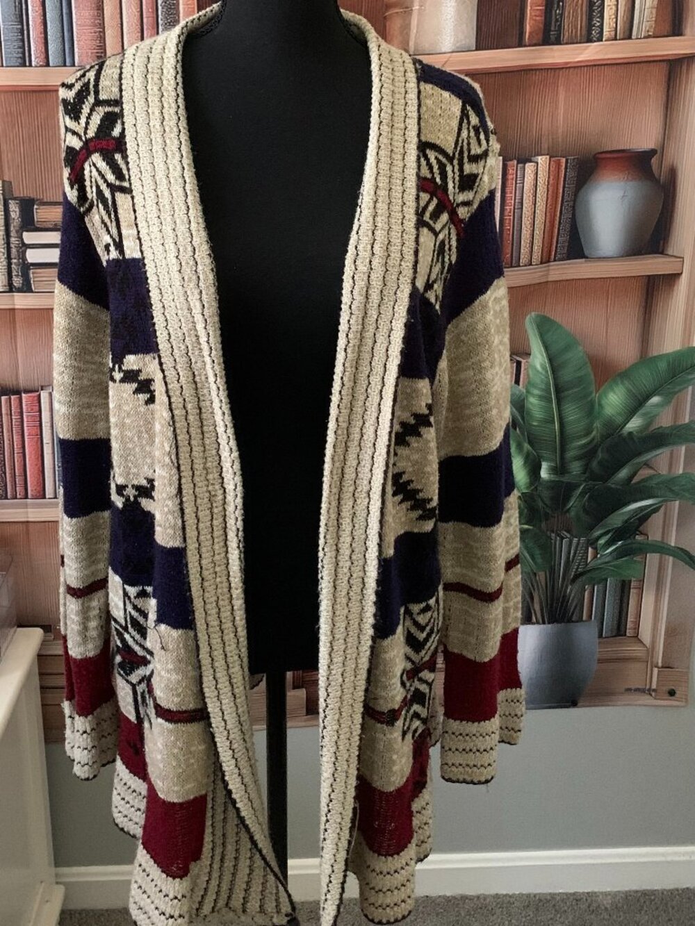 SouthWestern Aztec inspired Geometric Print Cardigan